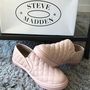 Steve Madden Light Pink Ecentrcq